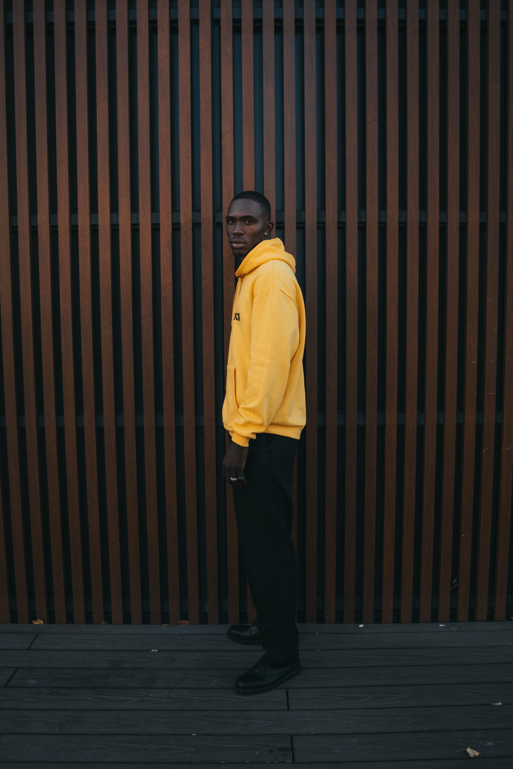 Sudadera Yellow Vibe - Imagen 4